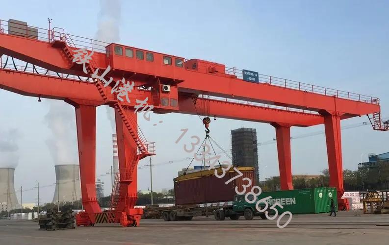 江蘇常州岸邊集裝箱起重機廠家起重機進行檢查都是哪些內容呢？